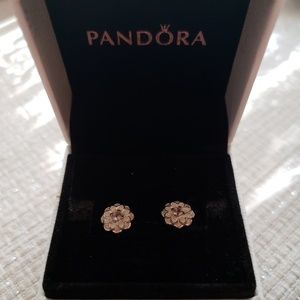 Pandora Dahlia Stud earrings